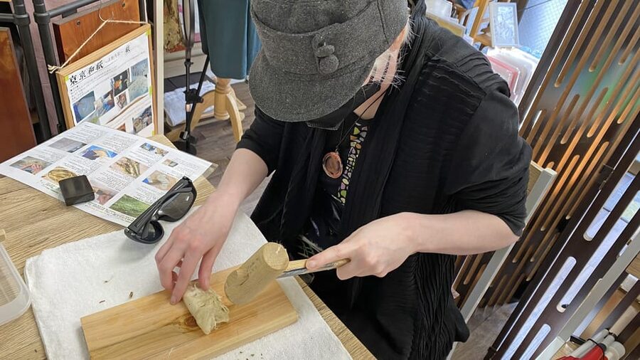 Private Workshop for Making Paper Last 1,000 years in Ueno - Your Take Home Set: Two Postcard Designs Plus Rakusui and A5