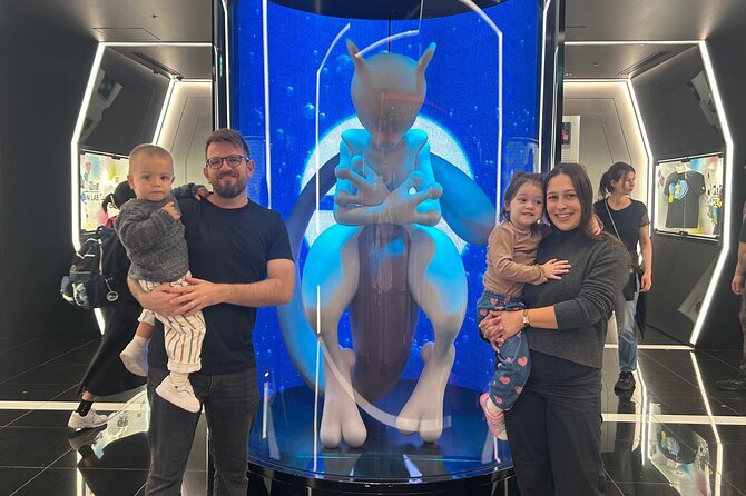 Real Anime Culture Tour in Shibuya: Food, Shopping & Game Fun - From Moyai Statue to Hachiko: Getting Your Bearings Fast