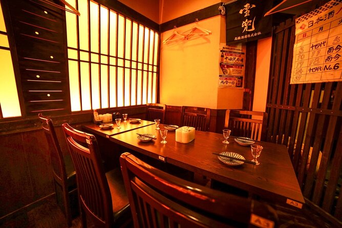 Sake Pairing Workshop with Japanese Food in Shinjuku - All-you-can-drink 20 sakes: how to pace it like a smart taster