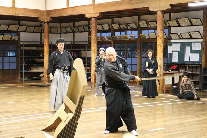 Samurai Experience Mugai Ryu Iaido in Tokyo - Master Takeda Hougyoku and the Mugai-ryu focus