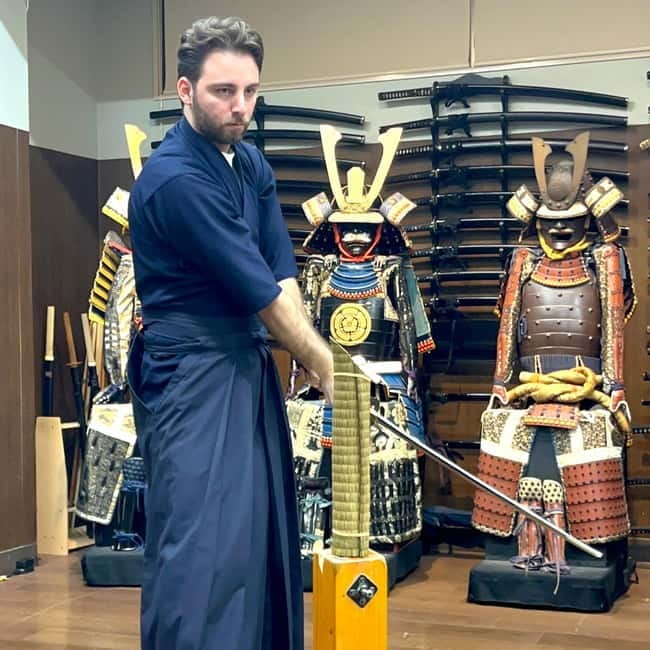 Samurai sword cutting experience - Why Iaido Sword Cutting Feels Different From a Show
