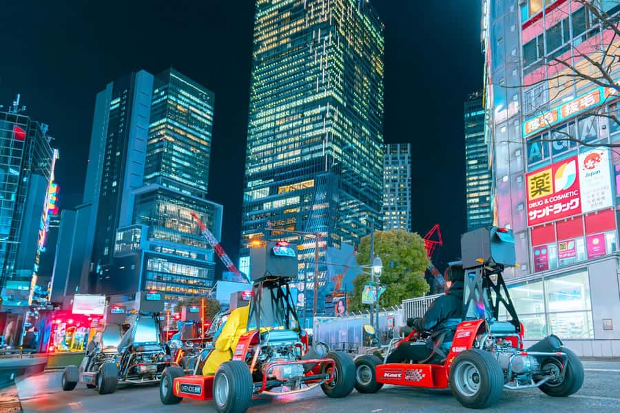 Shibuya#2 Go Karting Tour with Funny Costume - How Fast Is It, Really?