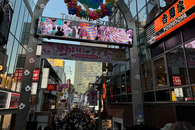 Shibuya and Harajuku Highlights Walking Tour - Shibuya Crossing and the Hachiko finish line