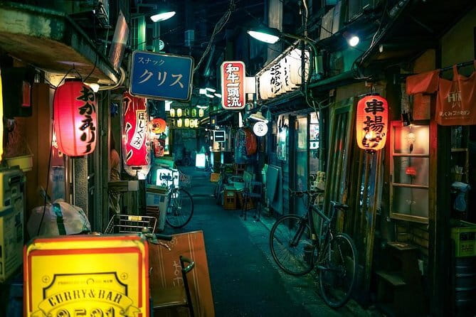 Shibuya food tour led by popular YouTuber guide - Drinks, Alcohol Limits, and How the Menu Stays Simple