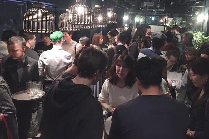 Shinjuku Locals &Traveller Meet&Drink Experience Solo going Party - Who should book this Shinjuku solo meetup, and who should skip
