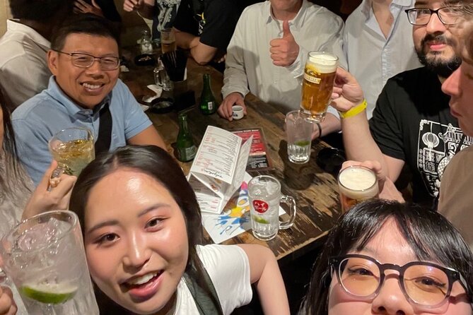 Shinjuku Locals &Traveller Meet&Drink Experience Solo going Party - Quick practical tips for your Thursday night