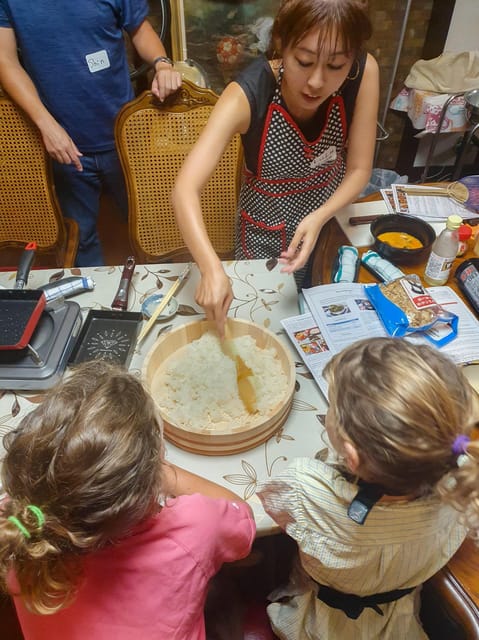 Shinjuku Tokyo: Authentic Japanese Home-Style Culinary Class - Menu A: Okonomiyaki and Yakisoba, the Teppan Skills Behind the Flavor