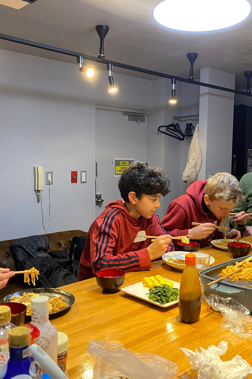 Shinjuku Tokyo: Authentic Japanese Home-Style Culinary Class - Menu C: Rolled Sushi and Teriyaki, DIY Rolls Without the Mystery