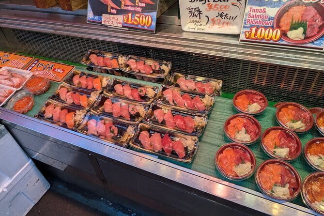 Small Group Food Guided Walking Tour of Tokyo - Beyond the Markets: Shrine or Observation Deck Finish
