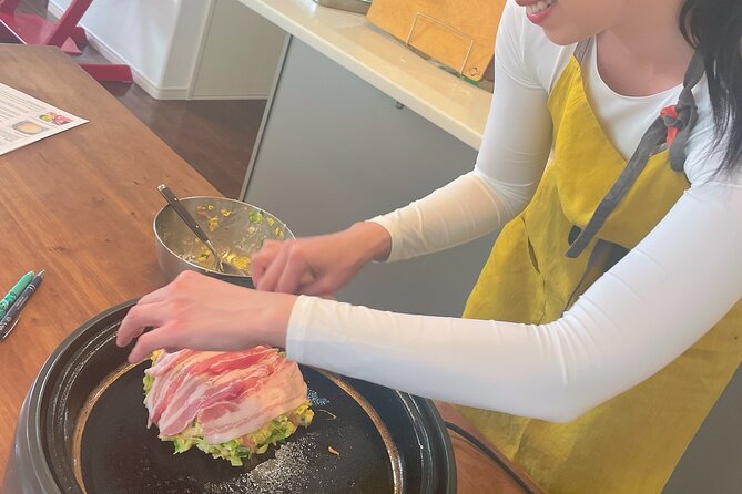 Small-Group Osaka-Style Okonomiyaki Cooking Class - Key Highlights You Should Know