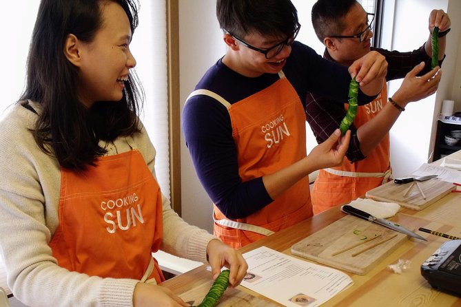 Small-Group Wagyu Beef and 7 Japanese Dishes Tokyo Cooking Class - What Happens in Those 3 Hours: Dashi to Dessert