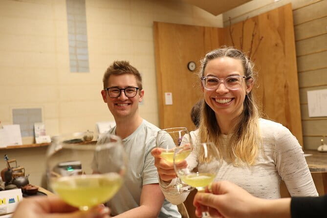 【Spanish/ English】Tsukiji Matcha at a 100-Year old Japanese shop - Key Things to Know Before You Go