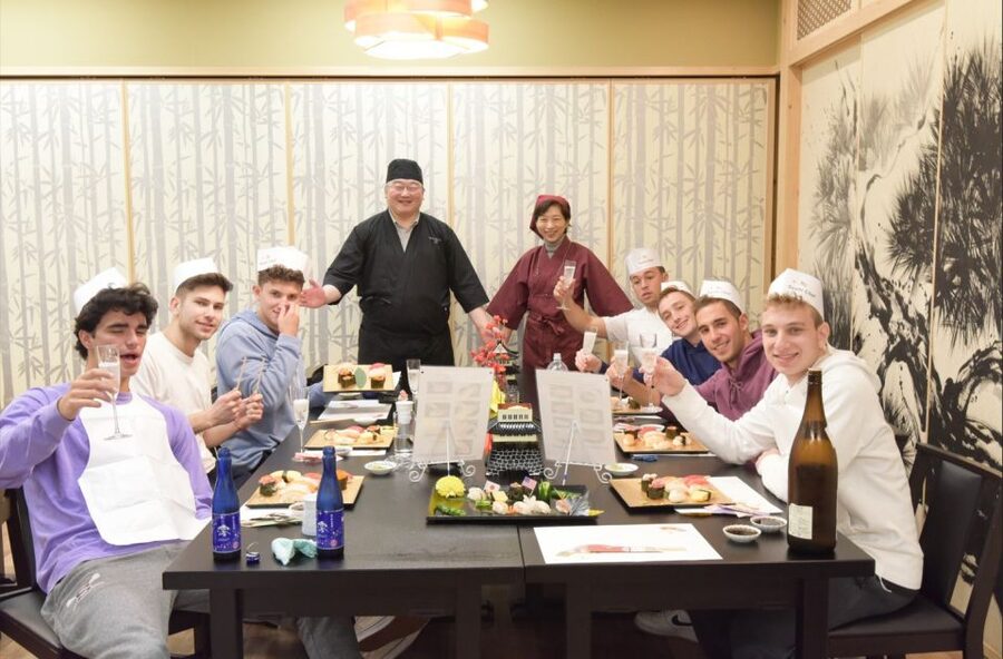 Sushi-Making Experience - Learning nigiri, gunkan, and hosomaki without the stress