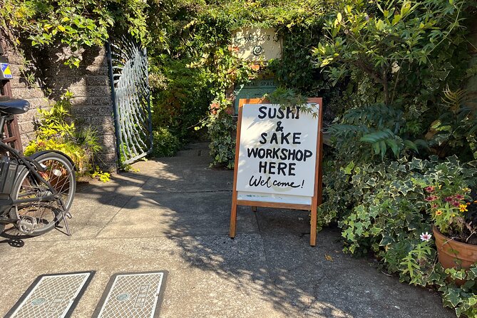 Sushi Making in a Century Old Kamakura Home - What You Make: 10 to 12 Pieces of Nigiri With Premium Seafood