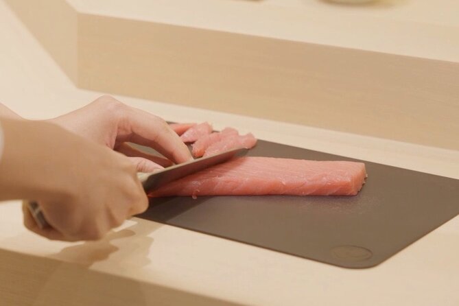 Sushi-Making in Nakameguro, Tokyo with a Professional Chef - The Chef Gear Moment, and Why It Helps You Learn