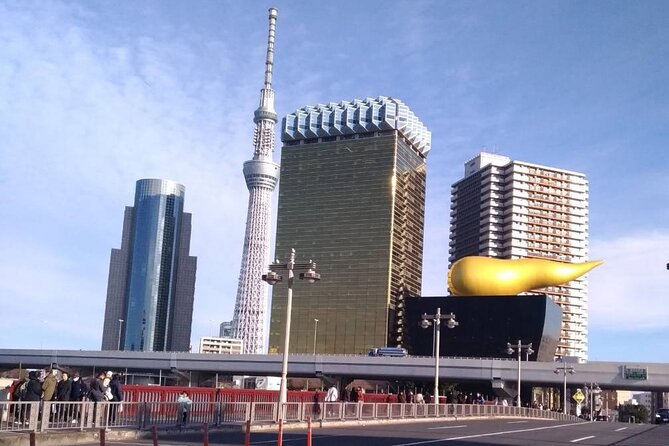 Tattoo-friendly open-air Onsen & drink - Indoor Baths, the Wooden Deck, and Bathing Comfort