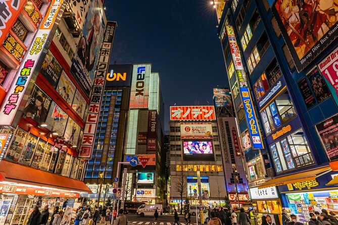 Tokyo 1-Day Bus Tour, pickup from 28 designated hotels in Tokyo - Hamarikyu Gardens and the Boat Ride to Asakusa