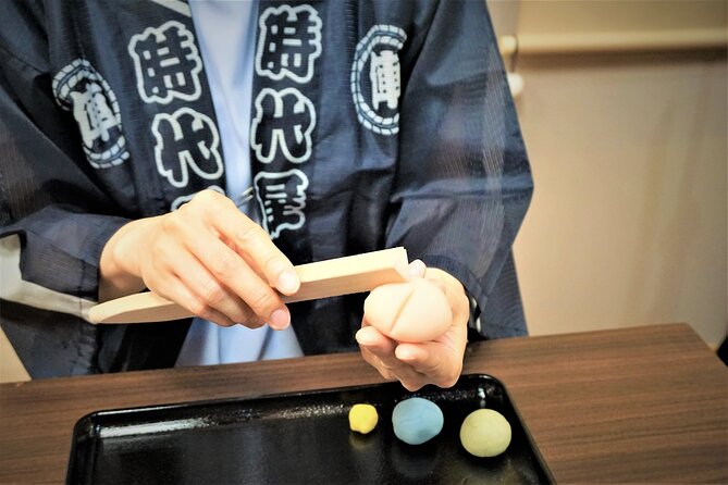 Tokyo 6hr Private Guided Tour & Japanese Sweets Making Experience - Jidaiya and the Asakusa warm-up: old-city Tokyo with context