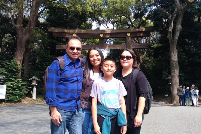 Tokyo 6hr Private Tour with Government-Licensed Guide - Imperial Palace grounds, plus why you should not count on inside access