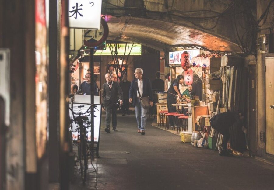 Tokyo After 5: Local Eats, Drinks & Culture Walk - Wagashi at the Right Time: Seasonal Sweets with Cultural Meaning