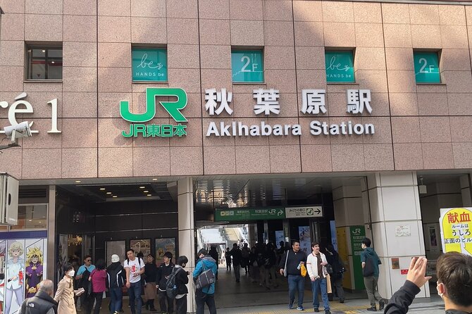 Tokyo Akihabara Anime Manga Video Games and Maid Cafe Tour - Meeting Point and How the Small Group Changes the Experience