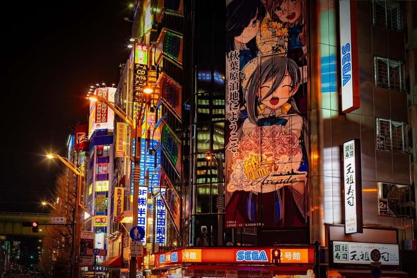 Tokyo: Akihabara, Shibuya, Karaoke & City Lights Night Tour - Shibuya Crossing: the main photo stop done with better timing