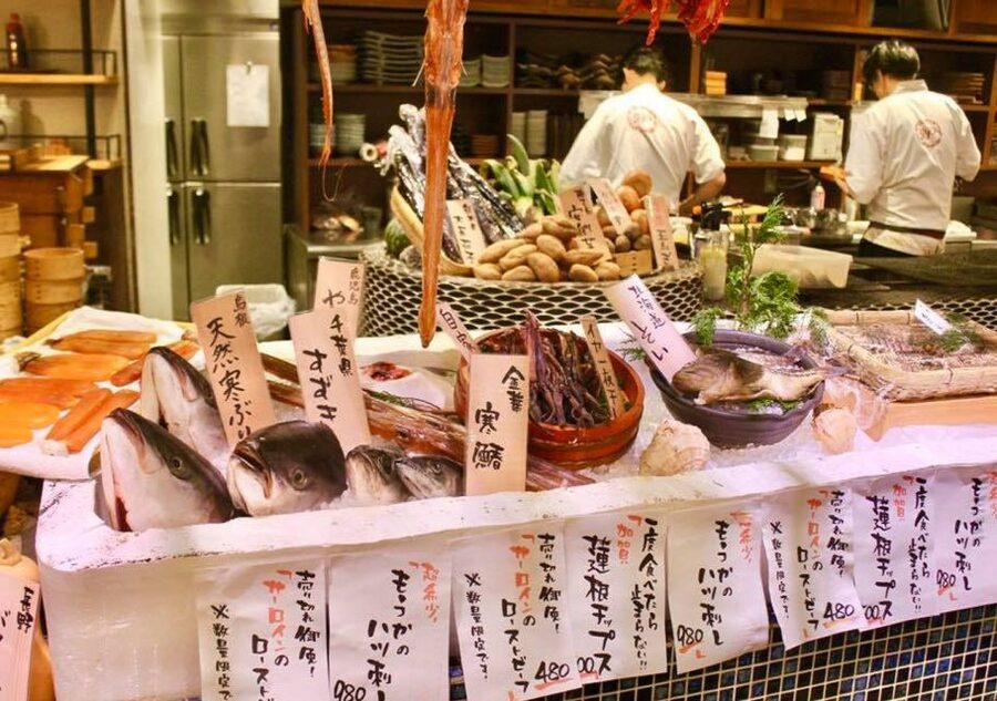 Tokyo: Allstar Food Tour - Ginza to Yurakucho: the contrast you taste as you walk