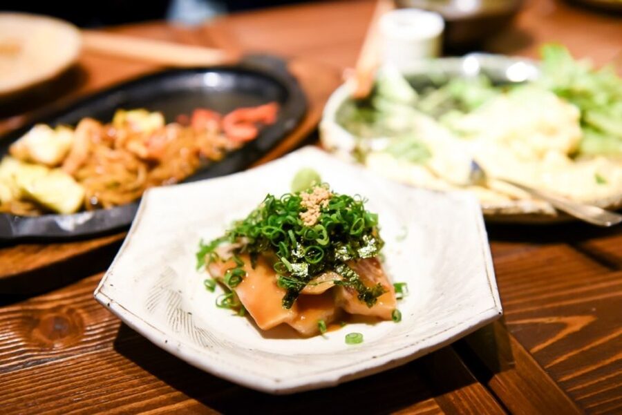Tokyo: Allstar Food Tour - The snack shop stop: 200-year secret recipe and 300+ years of tradition