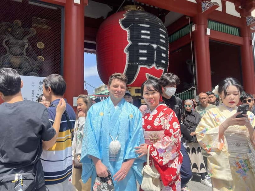 Tokyo: Asakusa and Tokyo’s Oldest Temple Senso-ji Tour - Asakusa Shrine: a quieter stop that rounds out the neighborhood