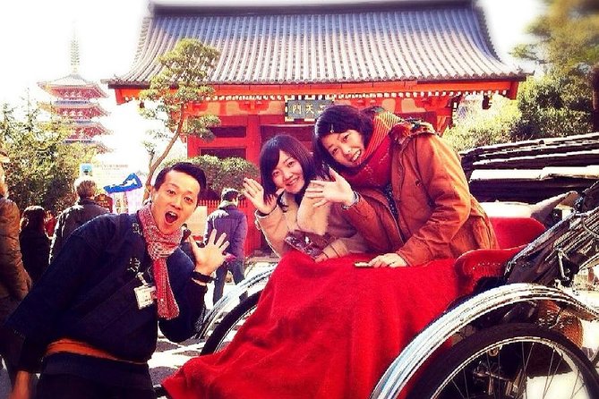 Tokyo Asakusa Rickshaw Tour - Rickshaw comfort and fit: narrow seats, warm touches, real motion