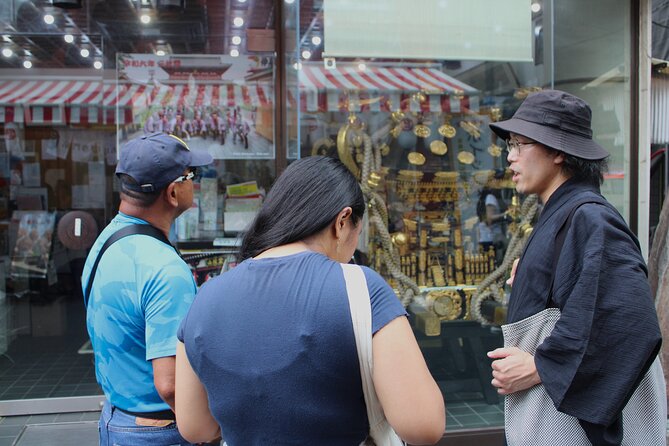 Tokyo: Asakusa Walking Tour with Japanese Comedian - Pacing that works, plus time for photos and questions