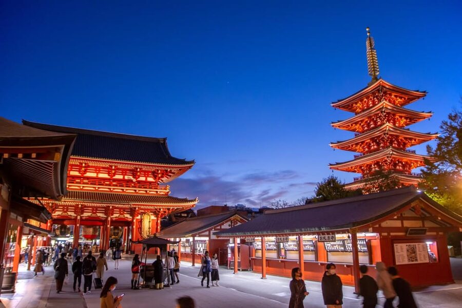 Tokyo: Asakusa Walking Tour with Sensoji Temple Visit - Asakusa Shrine and Hoppy Street: the quick detour that adds balance