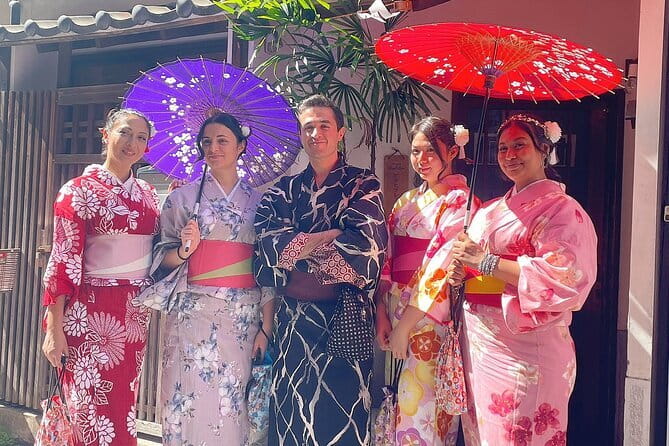 Tokyo Authentic Kimono Rental in Asakusa with Photography Option - Wandering in Kimono Around Senso-ji and Asakusa Streets