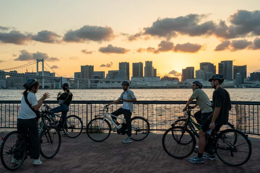 Tokyo Bay Area: Sunset Night View 3h E-bike Guided Bike Tour - Practical Tips for a Smooth Compassbike Start and a Comfortable Ride