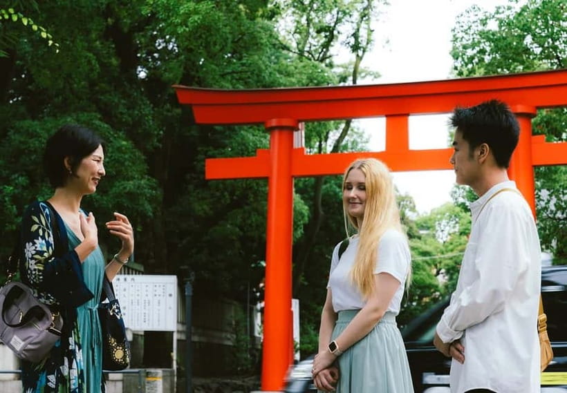 Tokyo: Buddhism and Shinto Temple Tour with a Real Local - Oyoko River and Tatsumi-shindo: the quiet warm-up for worship etiquette