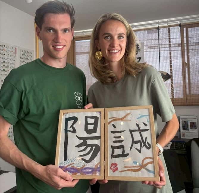 Tokyo:Calligraphy &Make your original folding fan in Asakusa - Picking your design: how guided practice turns into your final piece