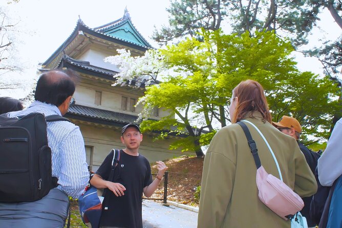 Tokyo Castle, Imperial Palace, Shogun & Garden Walking Tour - Why the East Gardens Tell the Edo Castle Story