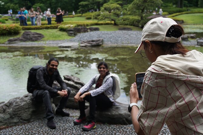 Tokyo Castle, Imperial Palace, Shogun & Garden Walking Tour - Ninomaru Garden, Koi, and the Best Photo Angles
