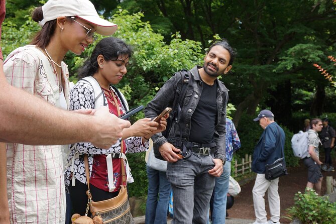 Tokyo Castle, Imperial Palace, Shogun & Garden Walking Tour - Price and Value at Around $31: What You Pay For