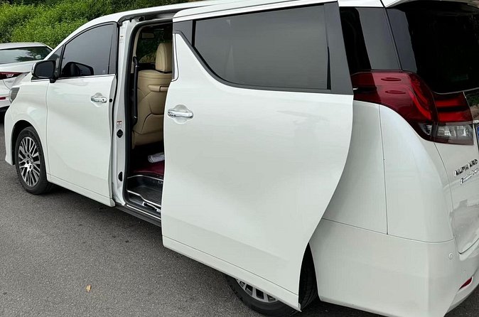 Tokyo center Private Transfer to Narita Airport(NRT) 5-9pax - Should you book this Tokyo to Narita private transfer?
