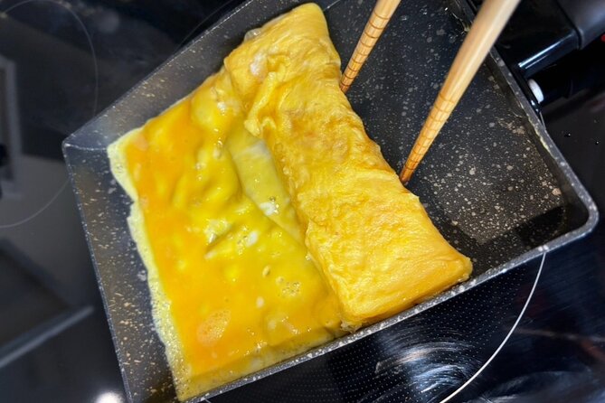 Tokyo : Cute Character Bento making work shop in Shinjuku - Meet Aya and Ayano, and How the Class Stays Friendly