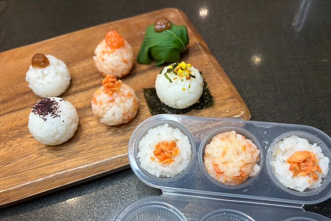 Tokyo : Cute Character Bento making work shop in Shinjuku - Assembling the Cute Faces: Where Creativity Meets Time Management