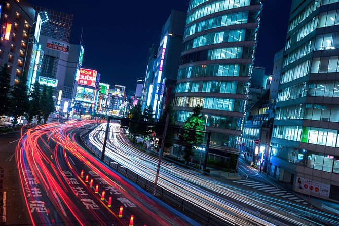 Tokyo Cyberpunk Street Photo Tour - Group Size and Pace: Small Group Comfort, Fast Walk Consideration
