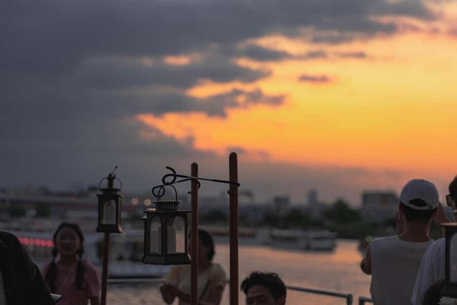 Tokyo Dinner Cruise & Tradition Show & Drinks & Tokyo Tower - Tokyo Tower after the cruise: 150 m main deck daylight views