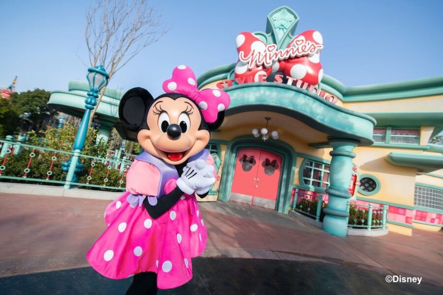 Tokyo Disneyland 1-Day Passport - The Tokyo Disney App Advantage, and When It Matters Most