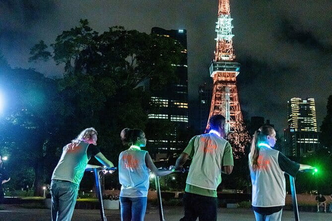 Tokyo: E-scooter Experience & Tokyo Tower night Tour - Why Tokyo Tower at night feels different on an e-scooter