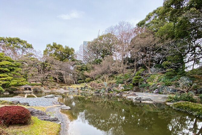 Tokyo: Edo Castle & East Garden of the Imperial Palace Tour - Who this tour is best for (and who should think twice)