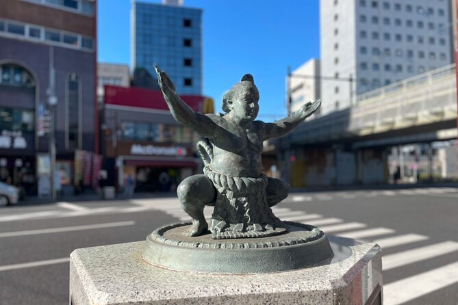 Tokyo: Enjoy Sumo match and know about it! [Ticket included] - Inside the Facility With an English-Speaking Guide