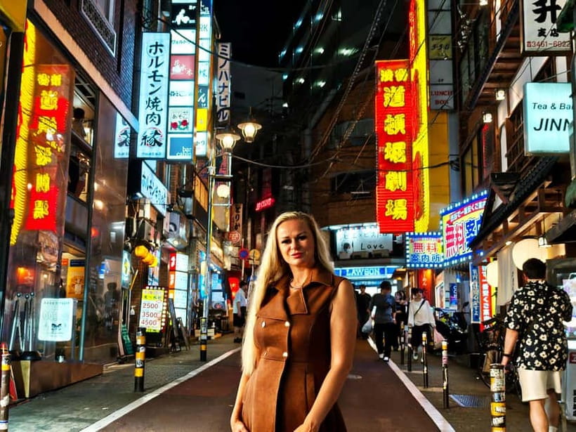 Tokyo: Evening Tour - Temples, Neon Streets & Culture - Asakusa after sunset: when the old temple experience turns gentler