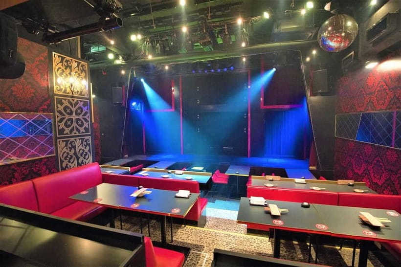 Tokyo GINZA: KONPARU Japanese Cabaret Show with Drink - Timing and What Fills the Full 2 Hours: Doors, Drinks, Photos, Show